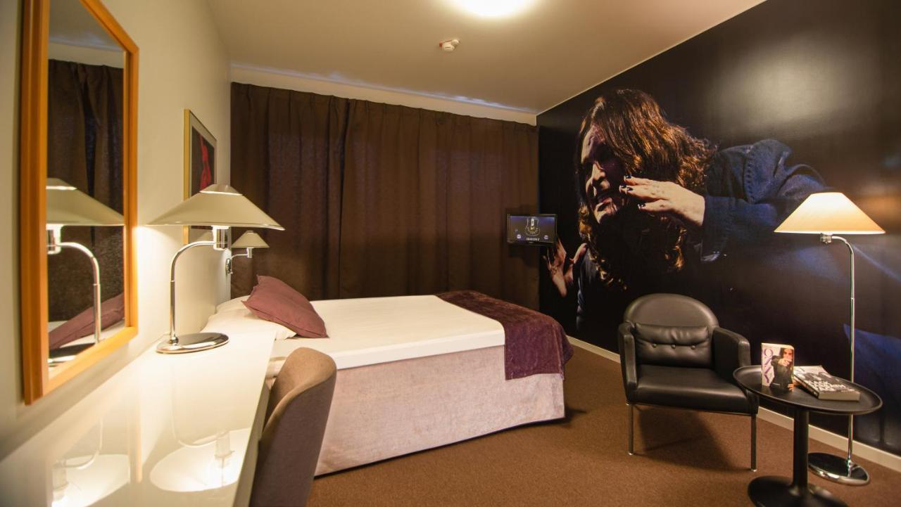 Hotell Hulingen Hultsfred Bagian luar foto