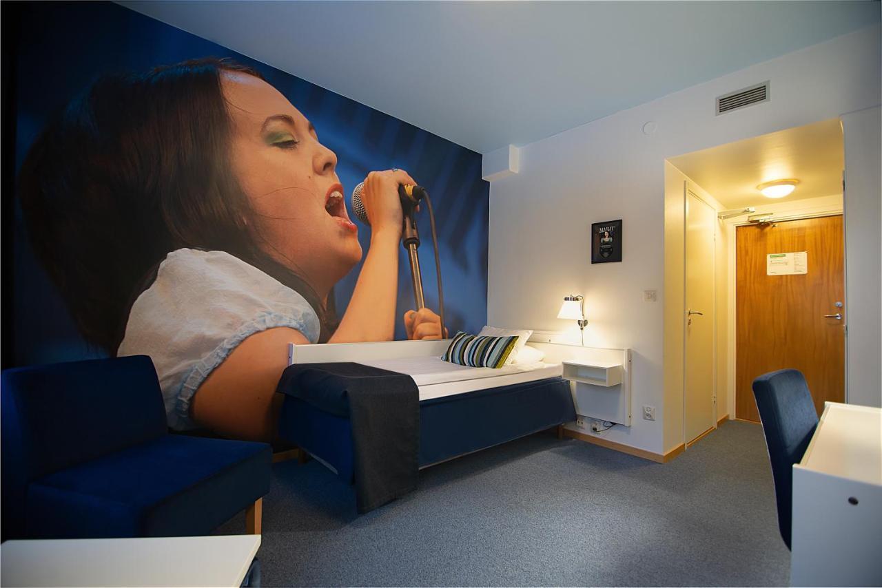 Hotell Hulingen Hultsfred Bagian luar foto